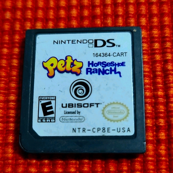 3 NINTENDO DS 2 PETZ GAMES, HORSESHOE RANCH, - Picture 2 of 9